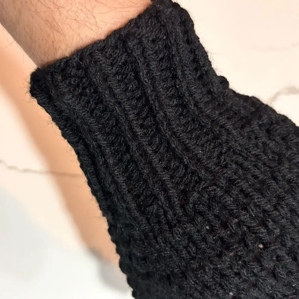 Women’s Unisex Cozy Black Hand Made Chunky Knit Mittens Handmade OS